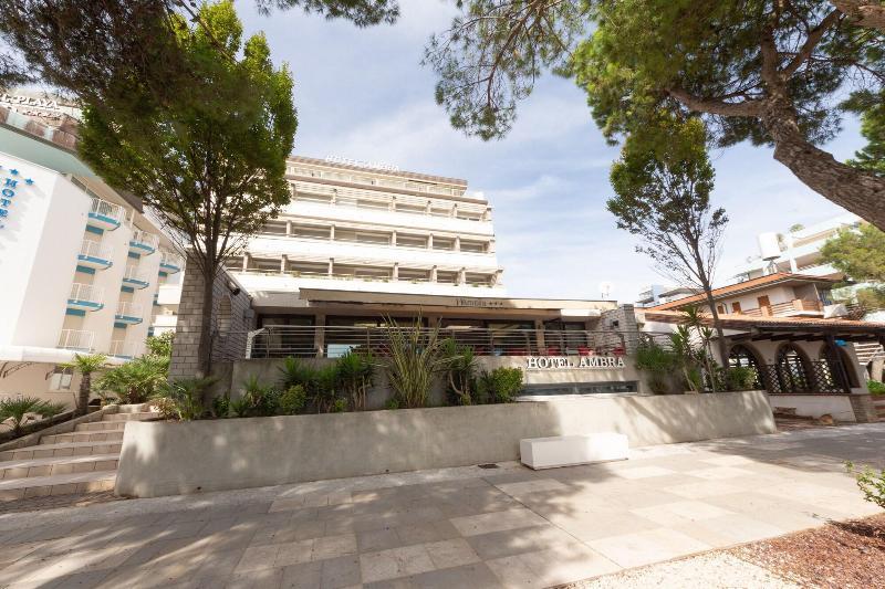 Hotel Ambra Lignano Sabbiadoro Extérieur photo