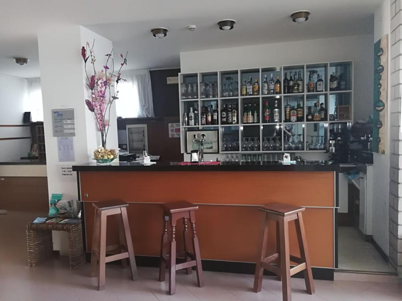 Hotel Ambra Lignano Sabbiadoro Extérieur photo